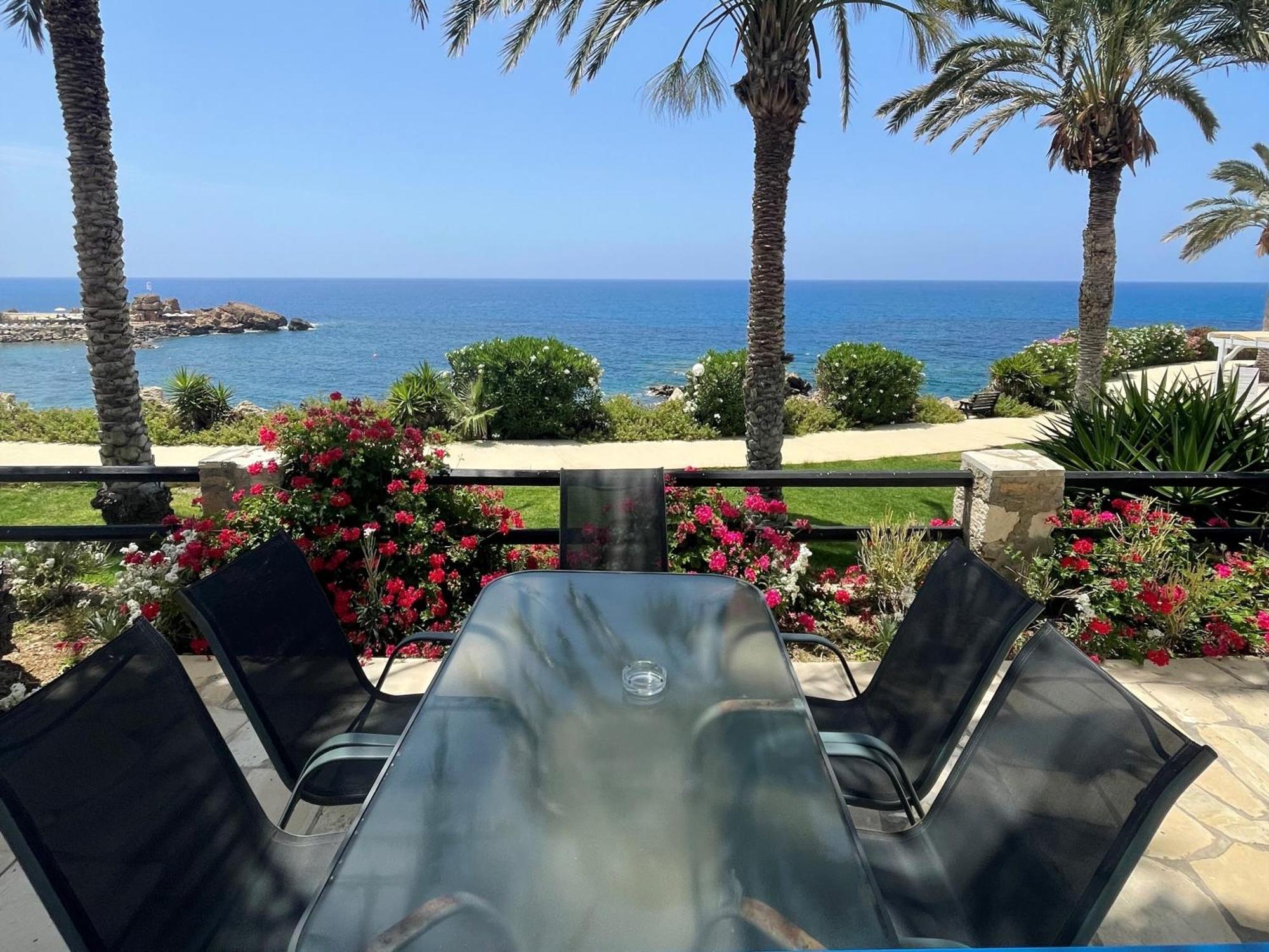 Vrachia Beach Hotel & Suites - Adults Only Kissonerga Exteriör bild